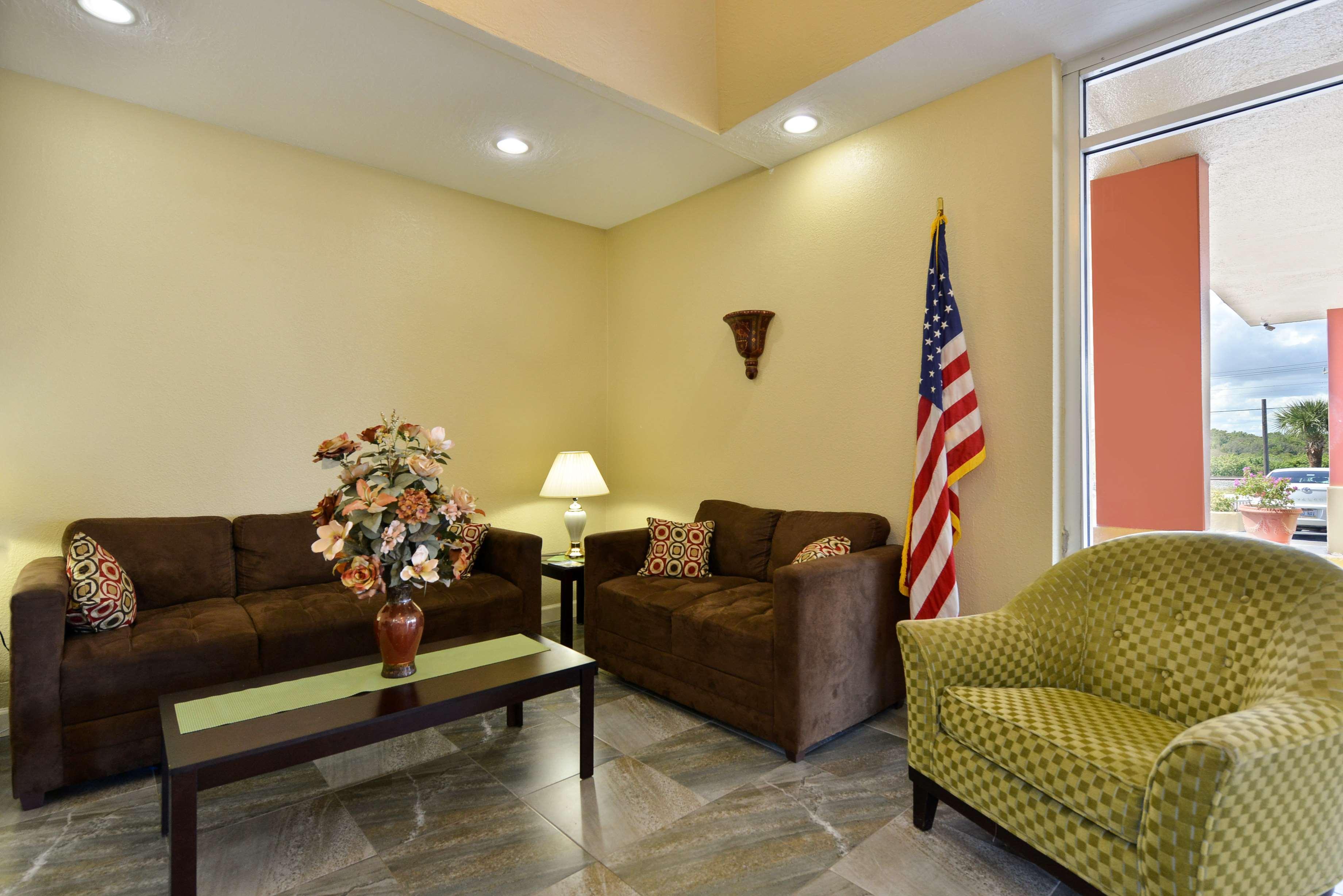 Americas Best Value Inn Cocoa/Port Canaveral Екстериор снимка